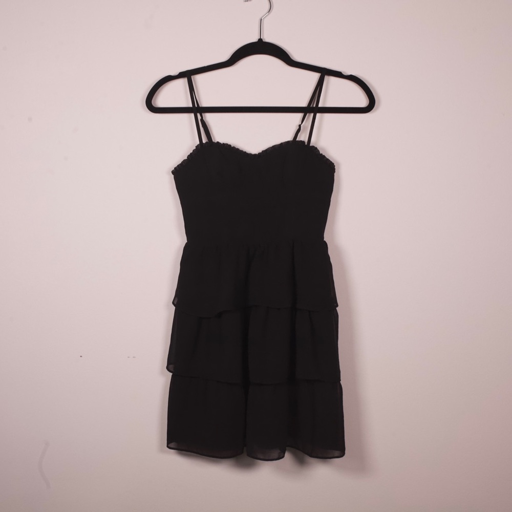 American Eagle Bustier Ruffle LBD - Picture 2 of 7